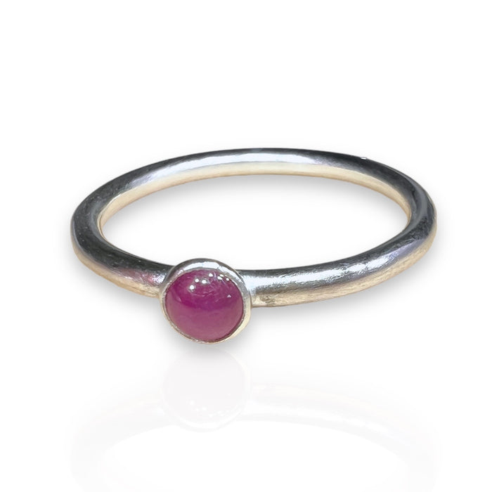 Rubin Ring Ruby - echter Rubin mit 4 mm Durchmesser